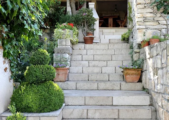 度假居 House With A Parking Space Zrnovo, Korcula - 10030 Zrnovo